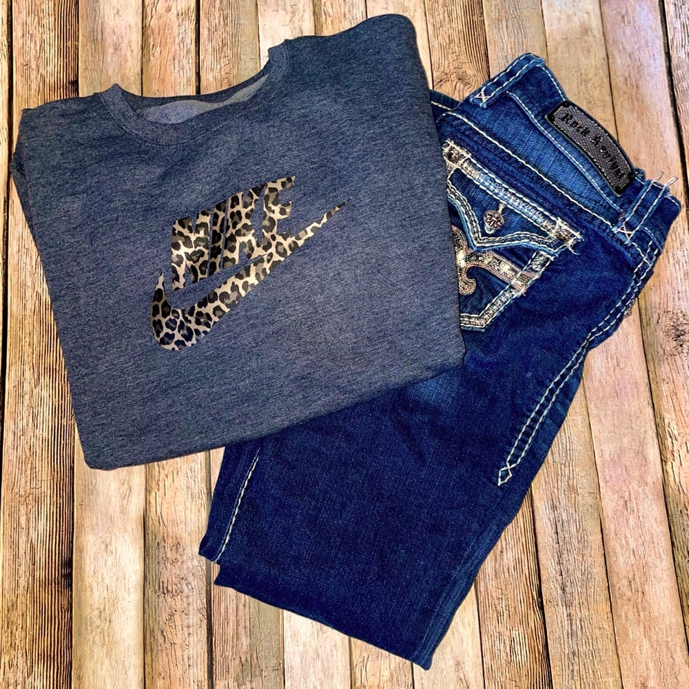 Custom sweatshirt leopard print